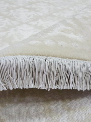 Beige Fachelmente carpet