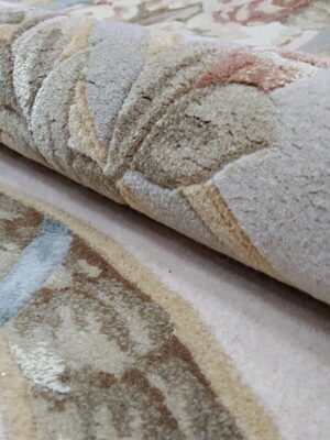 Obusson rug in ash