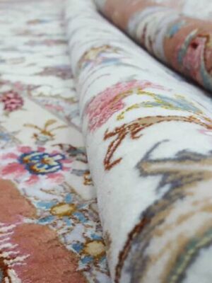 Tabriz apricot capret